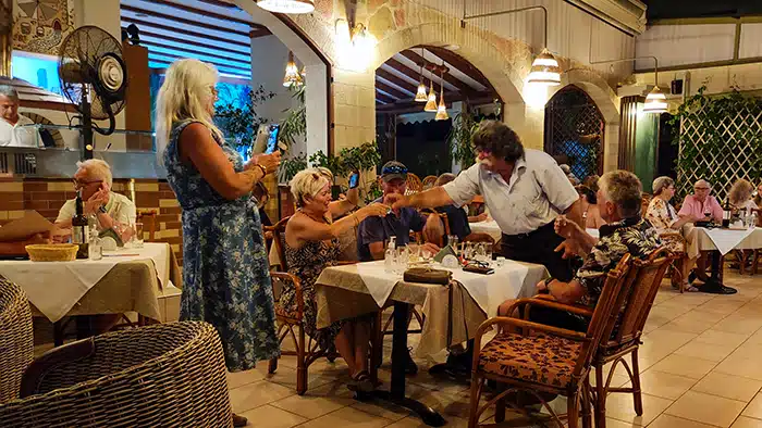 Manolis-kréta-krétakalauz-2