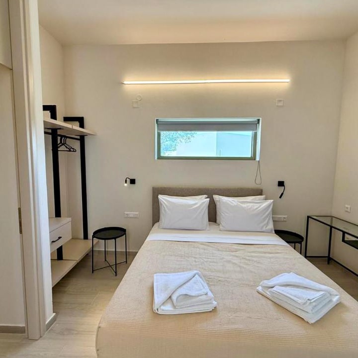 villa avra2k